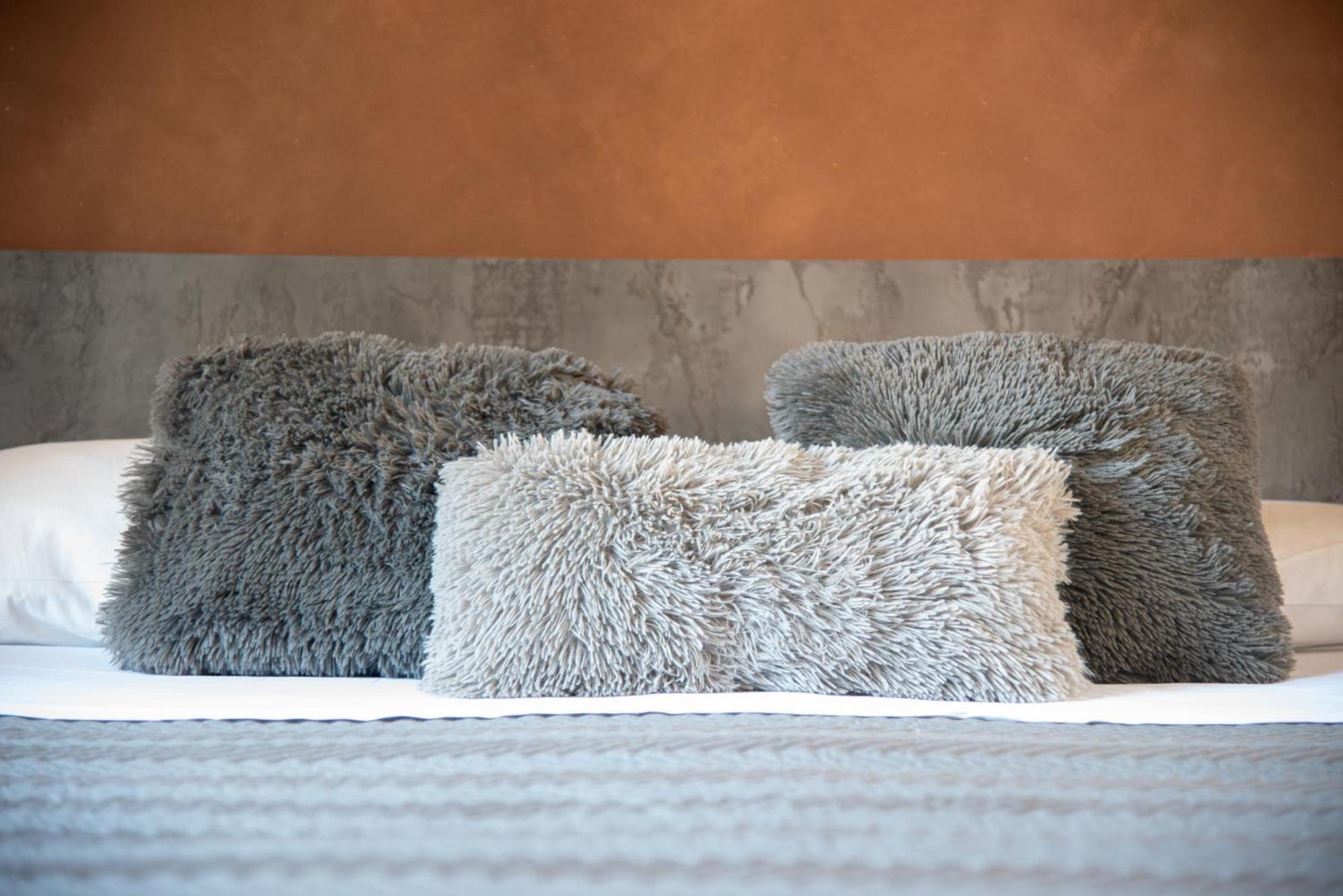Santonofrio Apartment