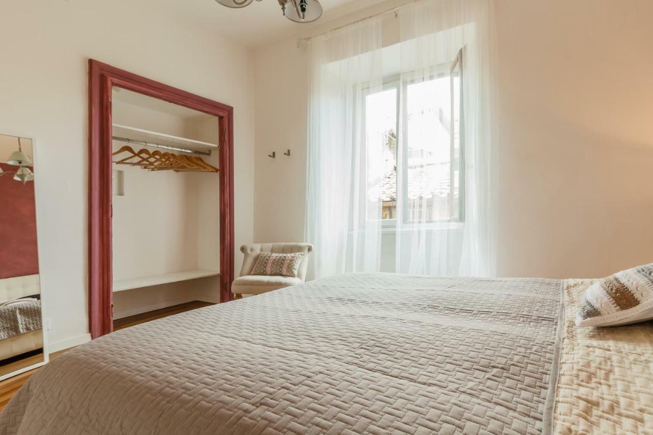 Santonofrio Apartment